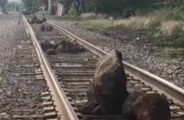 FGR atrae investigación por bloqueos ferroviarios en Tiripetío