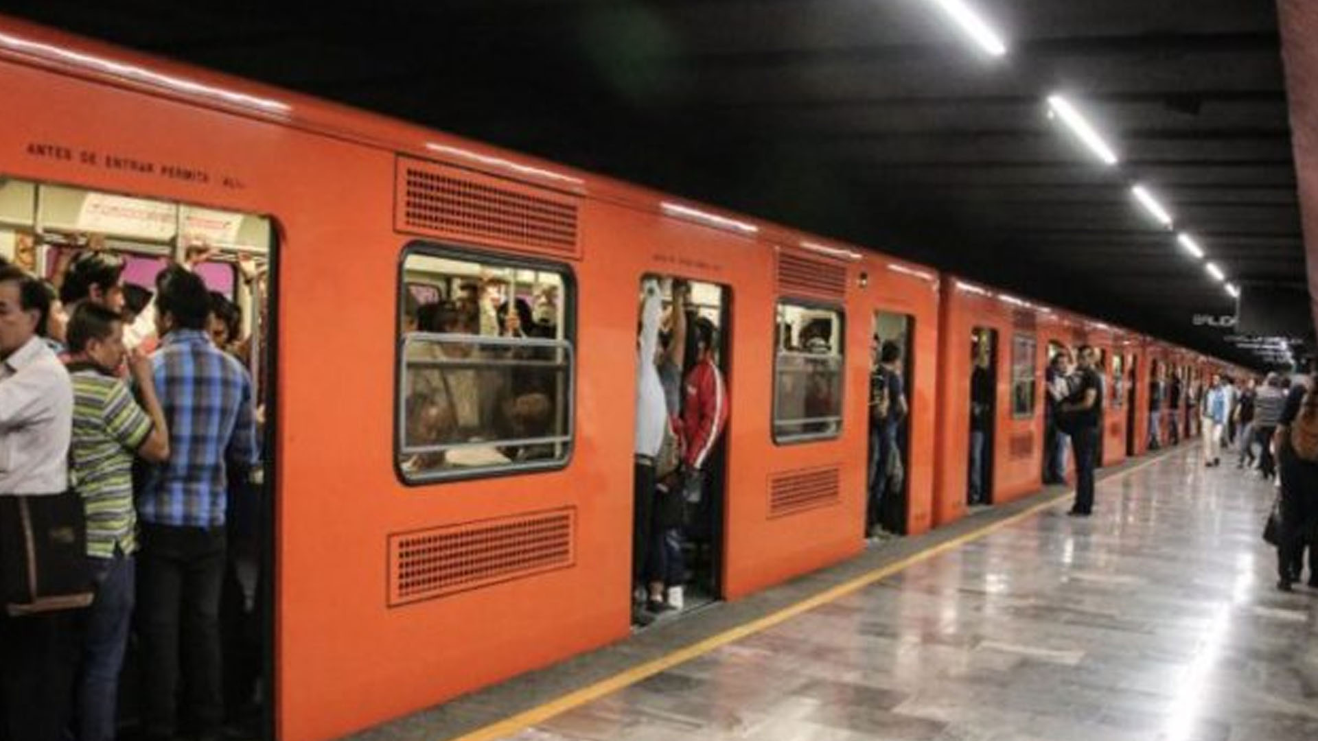 México: Mujer roció con gas pimienta a niños durante riña con la madre de los menores México: Mujer roció con gas pimienta a niños durante riña con la madre de los menores