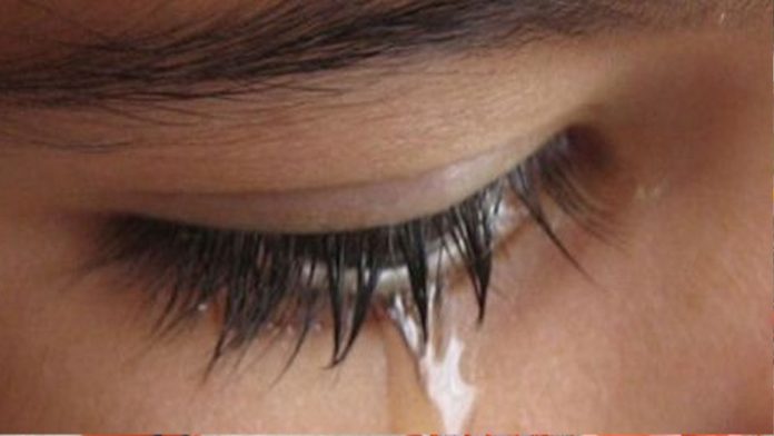 Llorar por tu ex ayuda abajar de peso: estudio