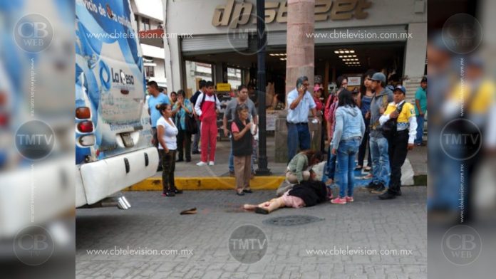 Muere fémina atropellada en el centro de Uruapan
