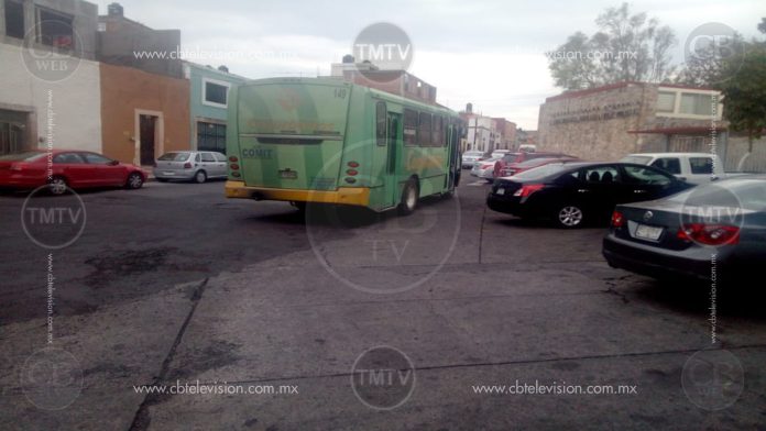 Conurbados afectan centro educativo en la calle 1º de mayo