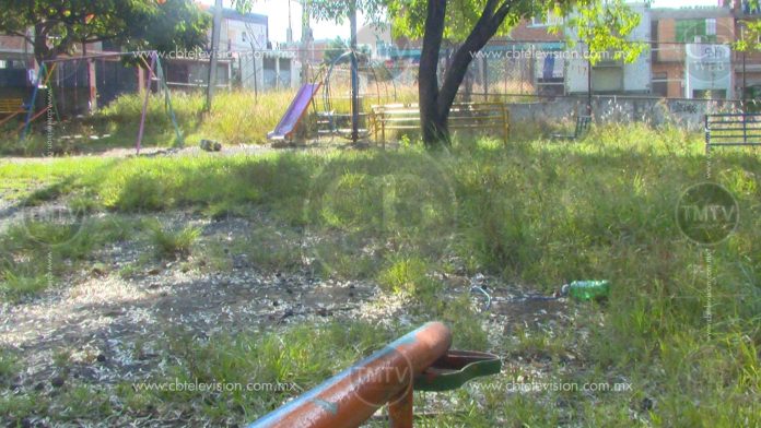 Parque recreativo en pésimas condiciones