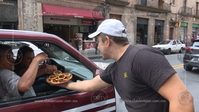 Caravana de panaderos deleitaron de sabor a morelianos