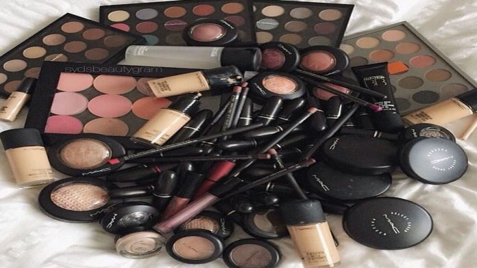 Alertan por productos de belleza con mercurio y heces