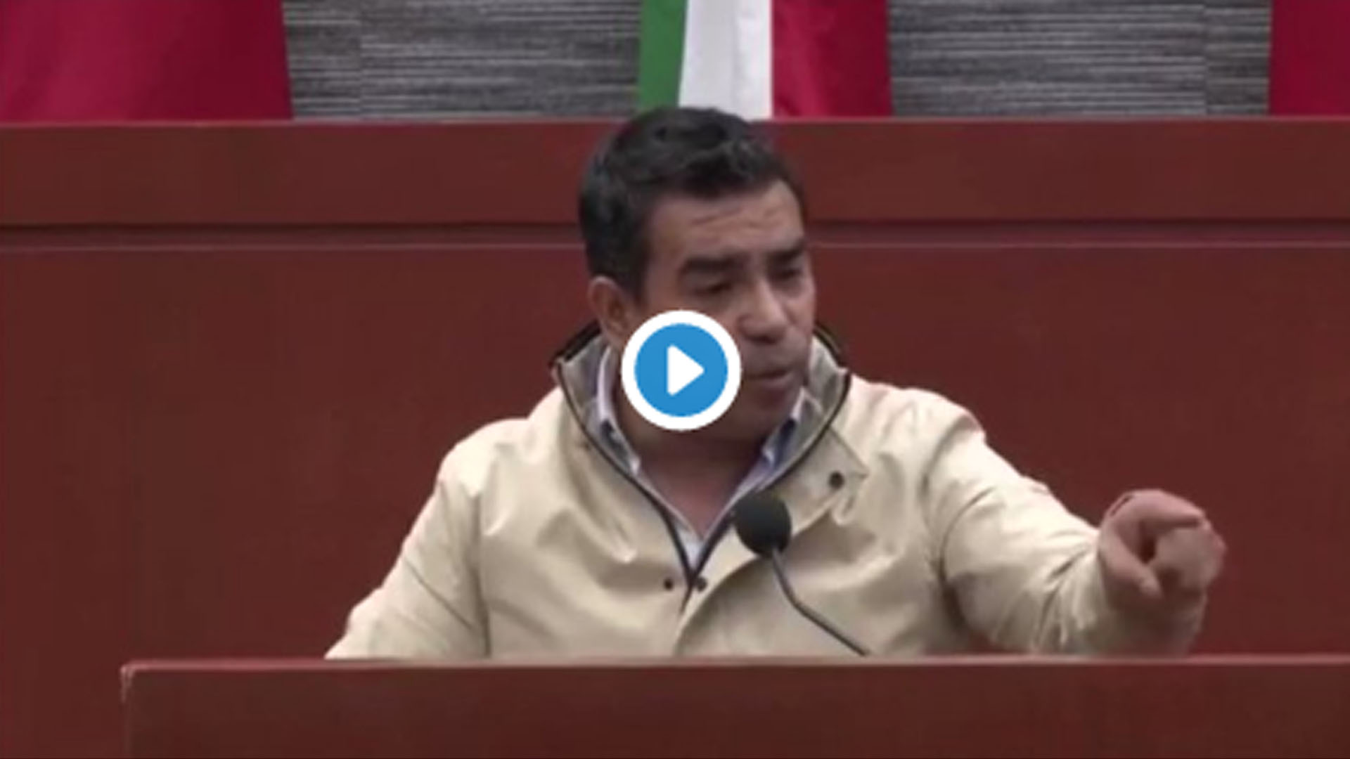 “Es lo malo de sacarlas de la cocina”; dice diputado con respecto a compañera “Es lo malo de sacarlas de la cocina”; dice diputado con respecto a compañera