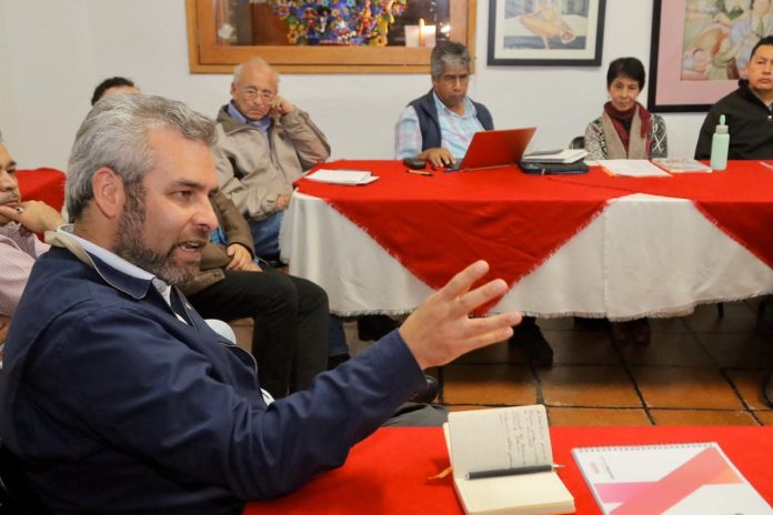 Habitantes de Pátzcuaro piden vincular el patrimonio cultural al desarrollo sustentable