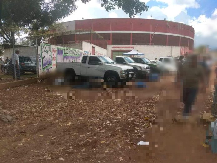 Identifica FGE a los ejecutados afuera de plaza de toros de Uruapan