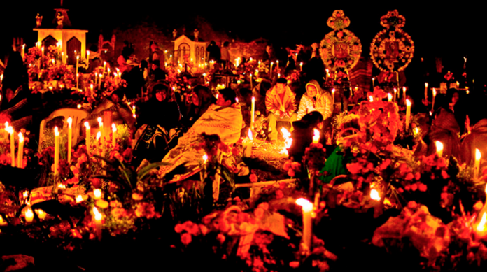 ¡LO TIENES QUE SABER! El significado del altar de Día de Muertos