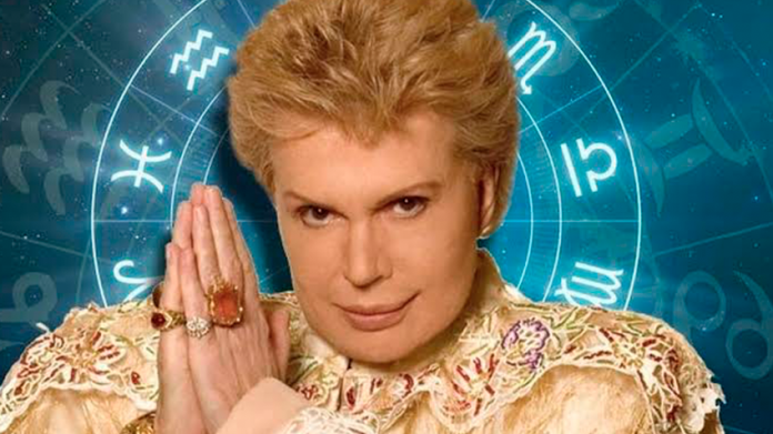 Muere el astrólogo Walter Mercado