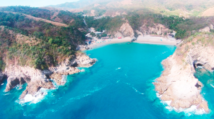 VIDEO: Pichilinguillo, hermosa playa michoacana que se convirtió en un sitio 