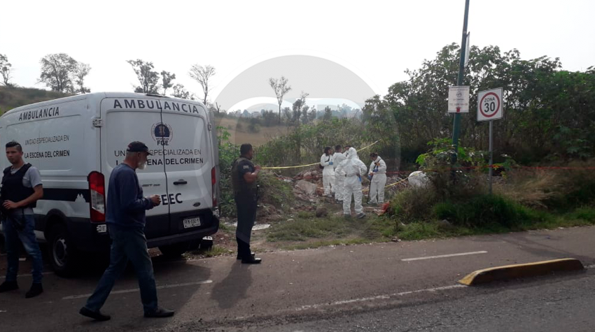 Localizan un muerto en la salida a Pátzcuaro Localizan un muerto en la salida a Pátzcuaro