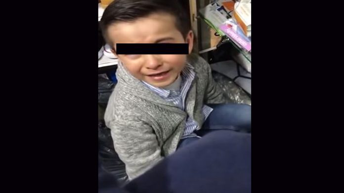 Niño asegura que la escuela la inventó 