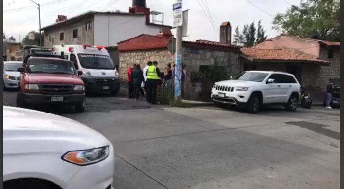 Motociclista lesionado tras chocar con camioneta