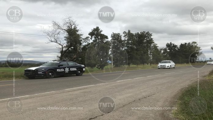 Choque entre dos vehículos deja una persona muerta