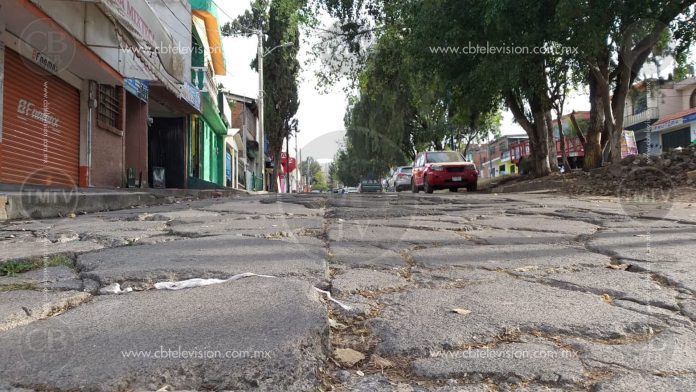 Denuncia Ciudadana: vecinos exigen el arreglo completo de Av. La Joya