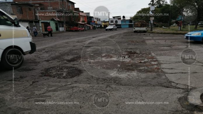 Vecinos de la Solidaridad se quejan por calles en pésimo estado