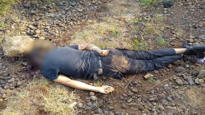 Abandonan un muerto camino a La Concha