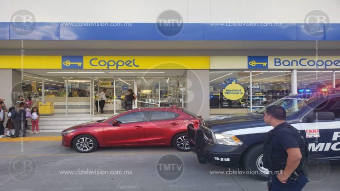 Dos ladrones asaltan Coppel de Tarímbaro