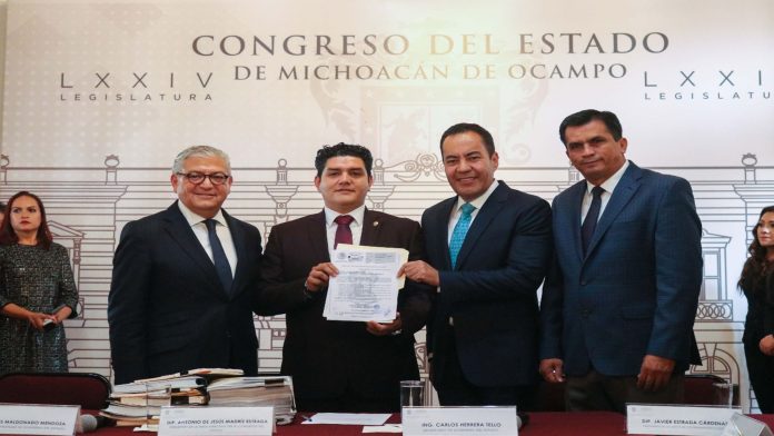 Paquete fiscal 2020 del Gobierno Estatal será turnado a comisiones para su análisis y discusión: Antonio Madriz