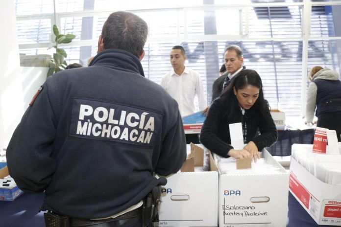 Continúa SSP proceso de entrega de tarjetas a personal operativo
