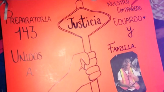 México: Piden justicia para joven golpeado y quemado por asaltantes