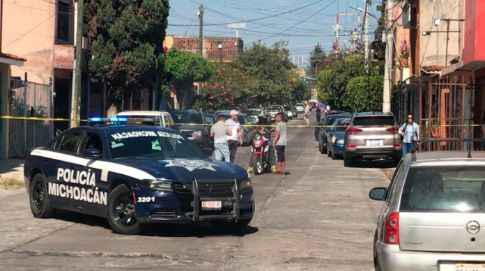 Asalto a mano armada en el fraccionamiento Pinos