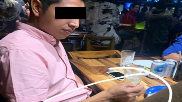 MORELIA: Captan a sujeto masturbándose en conocido bar 