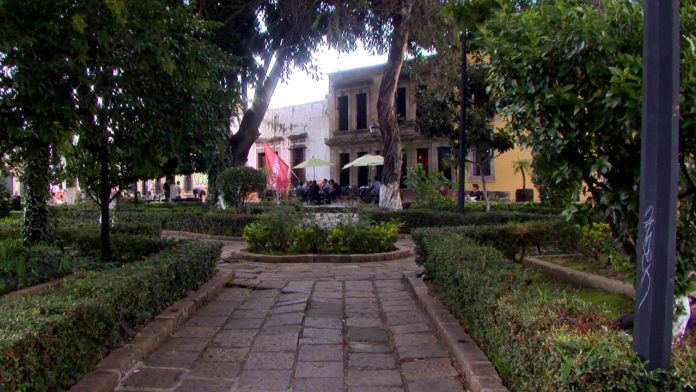 Denuncian inseguridad alrededor de la plaza Soterraña de Morelia