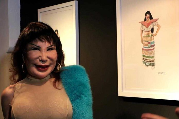 Así se veía Lyn May antes de sus cirugías