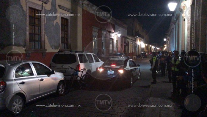 Apunta de balazos intentan robar oficinas administrativas del Congreso de Michoacán