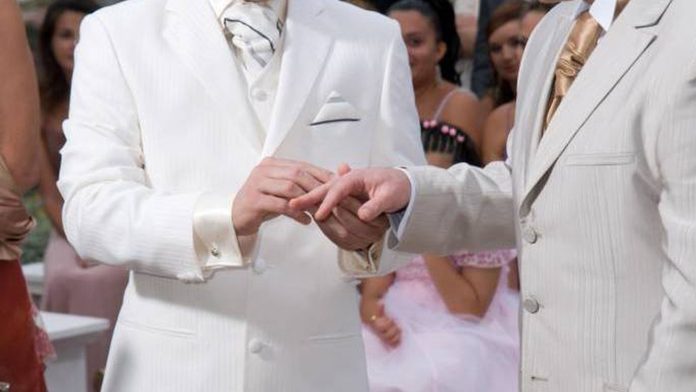 ¿Matrimonios entre personas del mismo sexo?