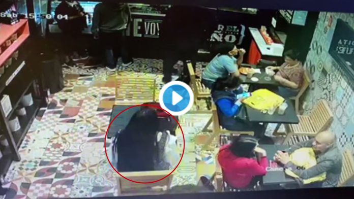 Video: Mujer roba cartera y gasta 70 mil pesos en minutos
