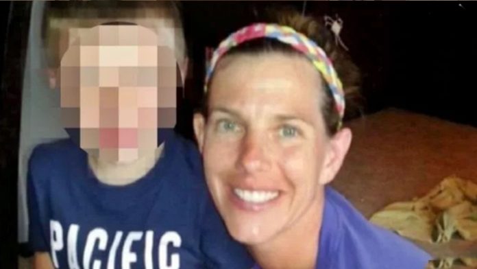 Mujer inyectaba heces fecales en el medicamento contra el cáncer de su hijo