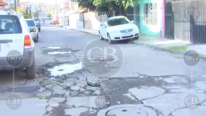 Denuncia Ciudadana: Calle desecha y olvidada