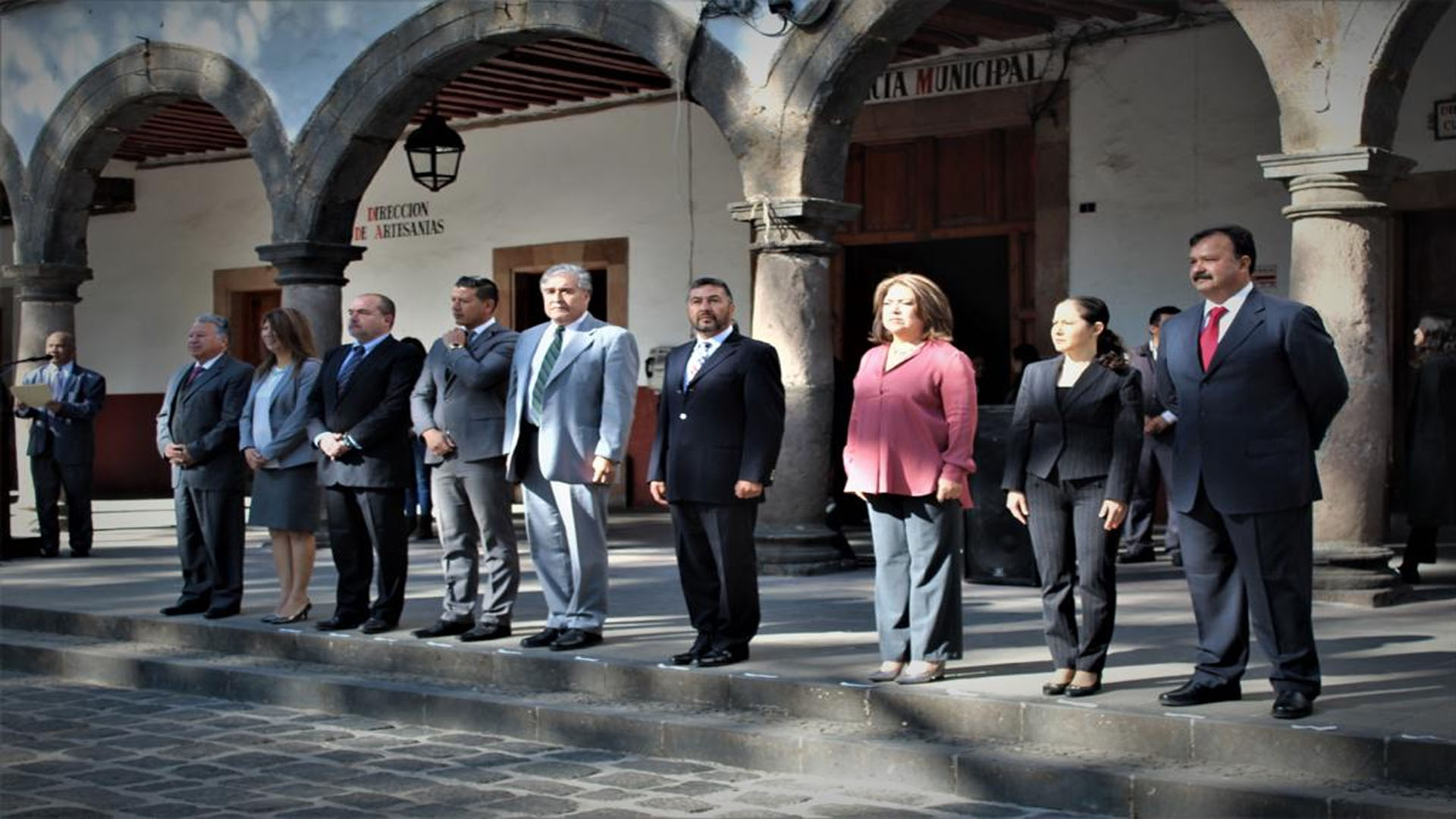 Impulsa Víctor Báez alianza entre diputados y ediles para evitar impuestos lesivos Impulsa Víctor Báez alianza entre diputados y ediles para evitar impuestos lesivos