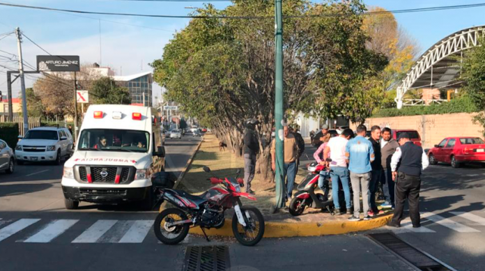 Choque deja dos reporteros lesionados en Morelia