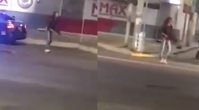 VIDEOS (+18): Mujer roba fusil de asalto a policías y causa terror en Aguascalientes
