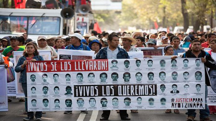 Funcionario público es presunto implicado en la desaparición de los 43 normalistas