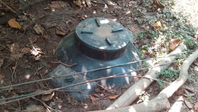 Hallan 3 cuerpos dentro de un tinaco lleno de cemento