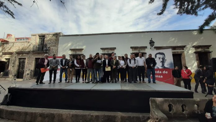 Morena exige la renuncia de diputados traidores