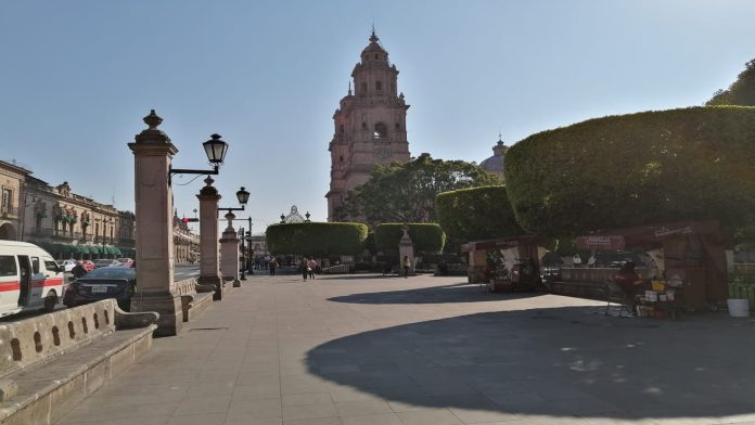 Morelianos a favor de la apertura de túneles subterráneos