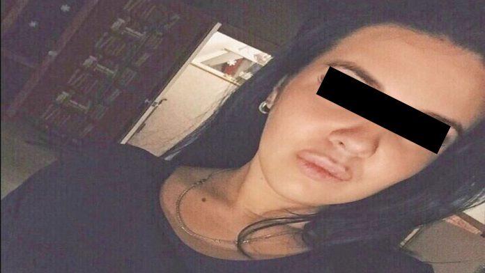 Mujer se va de fiesta una semana dejando a su hija sola; la menor muere por inanición