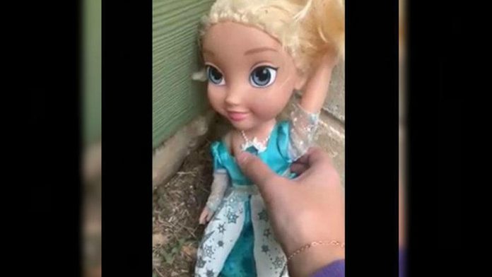 Video: Muñeca “embrujada” aterroriza a familia