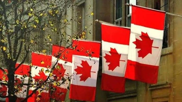 Canadá ofrece becas a mexicanos para estudiar o trabajar hasta por 121 mil pesos