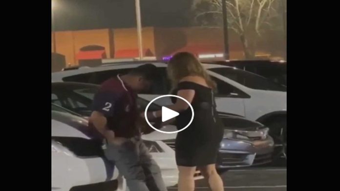 Video: Captan a mujer ahorcando y golpeando a un hombre