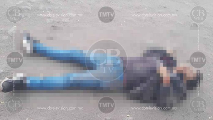 Muere de un balazo en el pecho en calles de Apatzingán