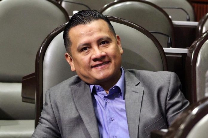 Advierte Torres Piña que este año van por endurecer leyes anticorrupción