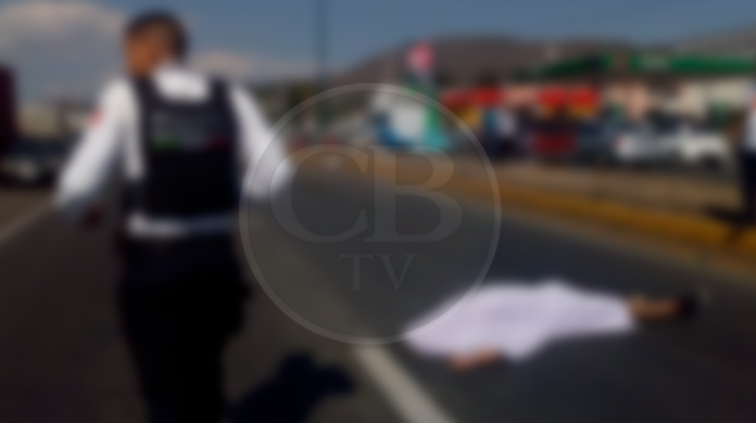 Muere al derrapar su motocicleta al poniente de Morelia; su esposa sobrevive