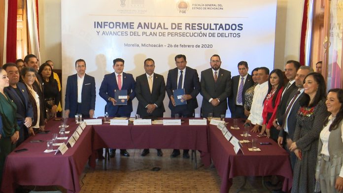Congreso recibe Informe de resultados de la FGE