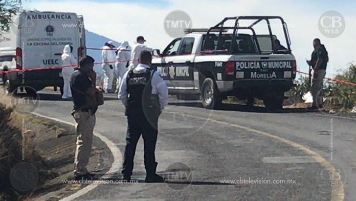 Arrojan maniatado a lado del camino para Atecuaro